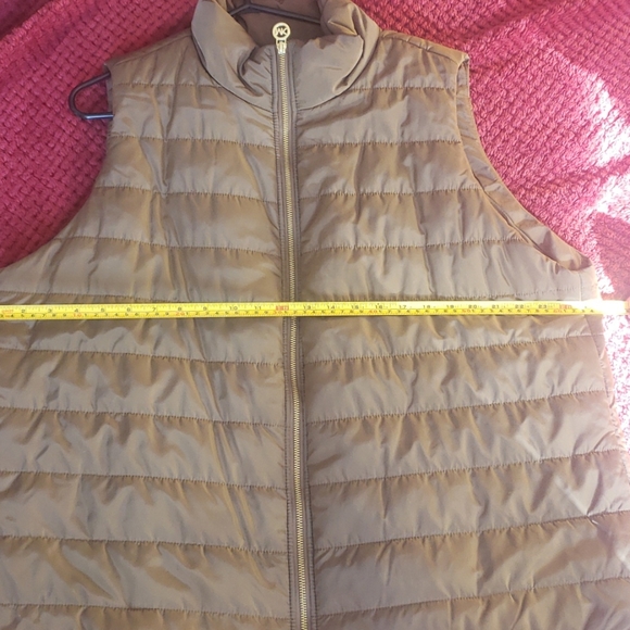 Michael Kors Vest - Picture 3 of 3